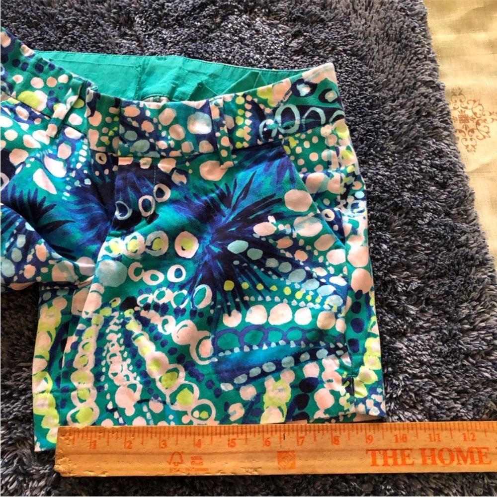 Lilly  Pulitzer Blue and Green Women's Shorts - Picture 7 of 8